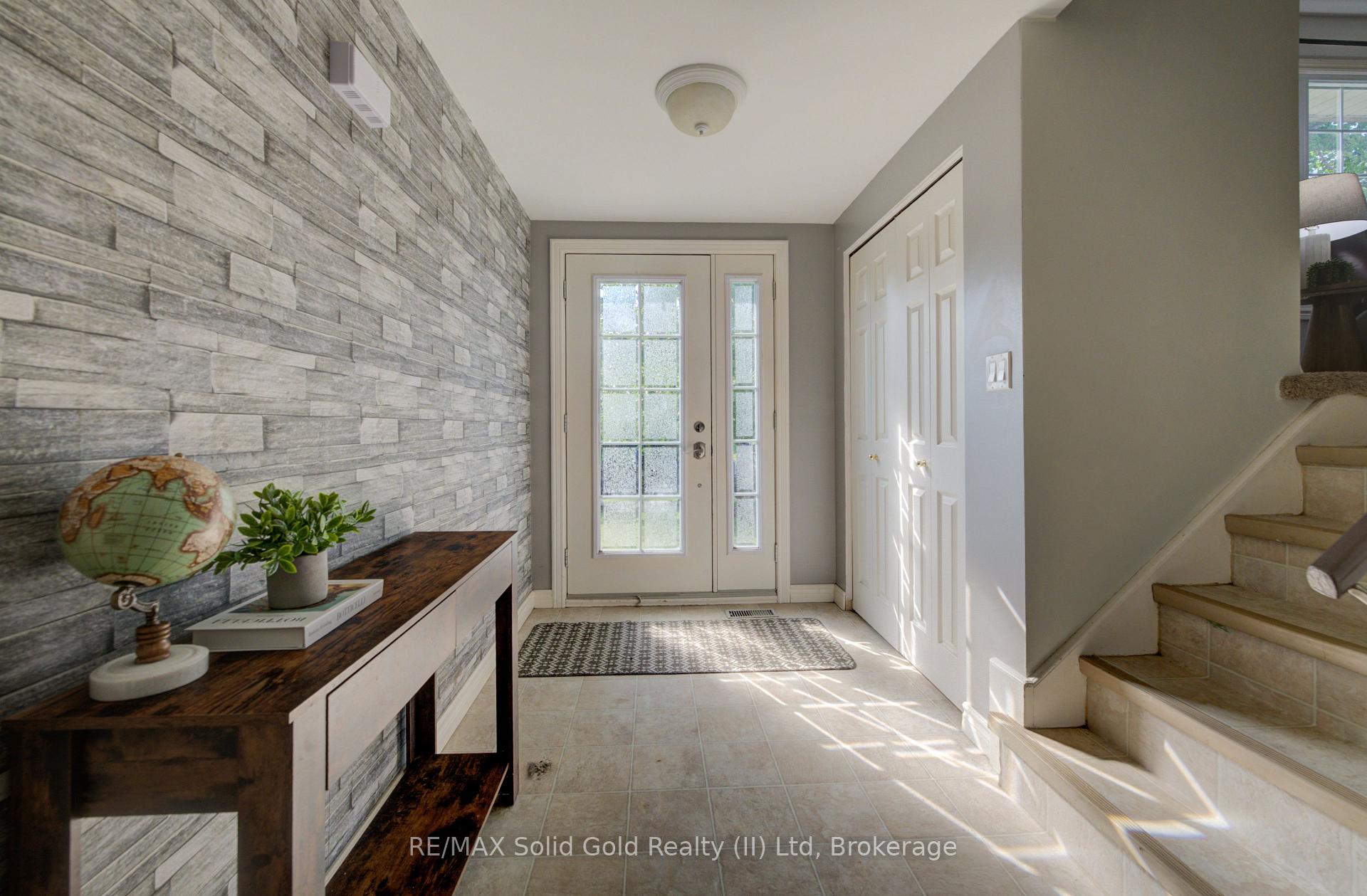 Photo 4 of 398 Boyne Avenue, North Perth, Listowel — HOMEH