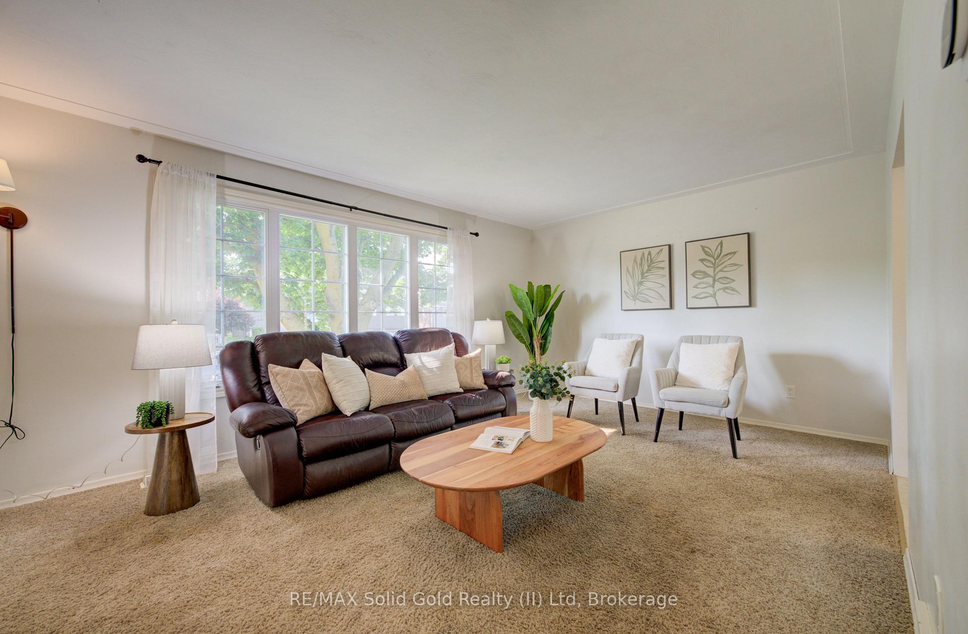Photo 11 of 398 Boyne Avenue, North Perth, Listowel — HOMEH