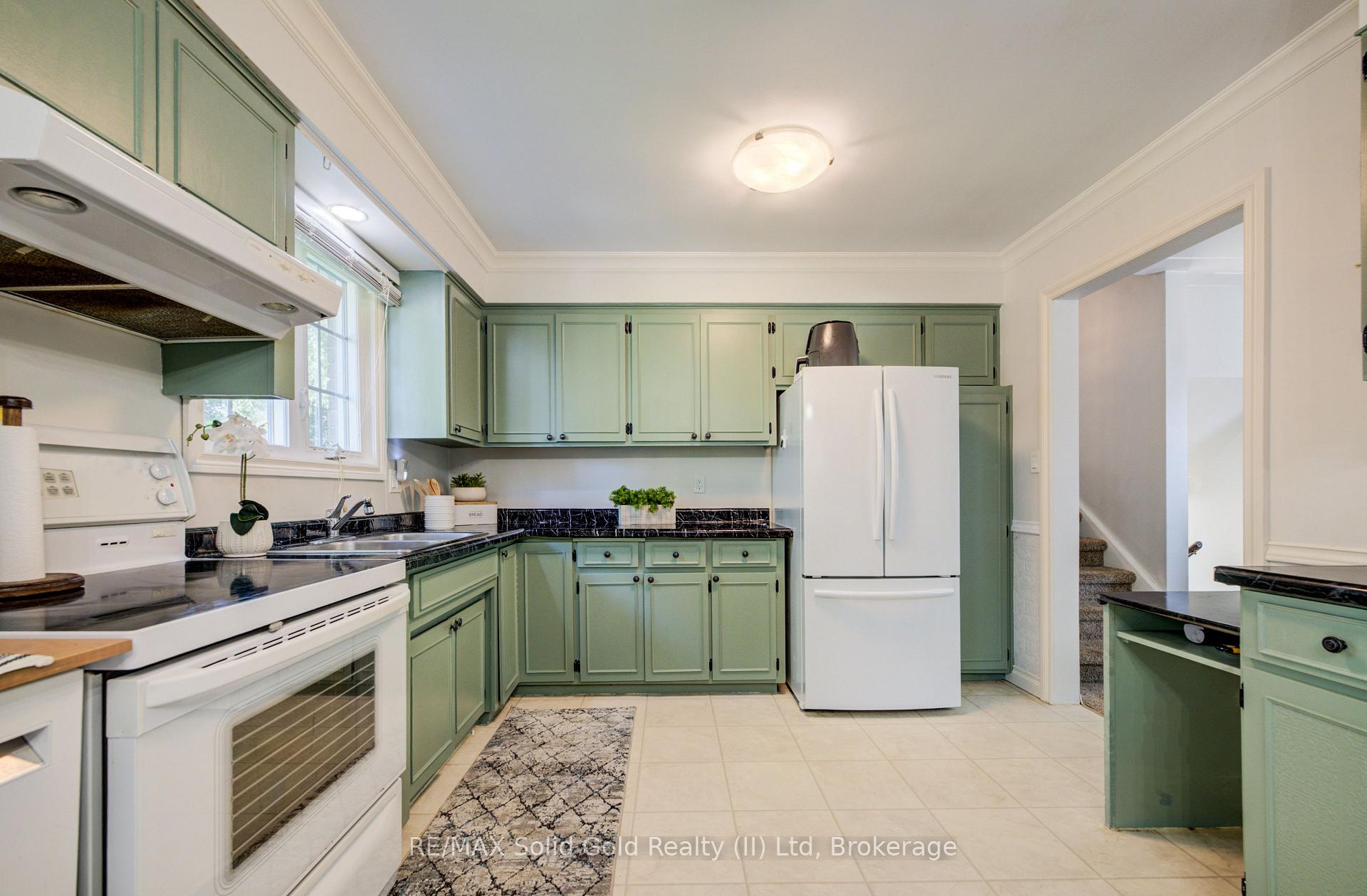 Photo 18 of 398 Boyne Avenue, North Perth, Listowel — HOMEH