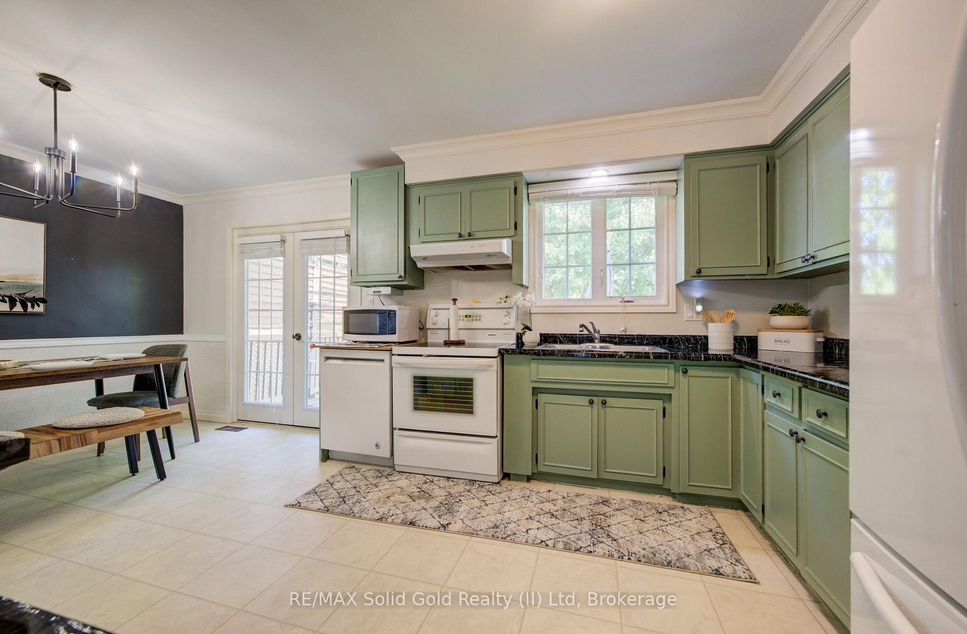 Photo 20 of 398 Boyne Avenue, North Perth, Listowel — HOMEH