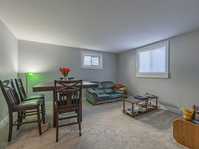 Photo 8 of 80 Thomas Street, Kingston, East of Sir John A. Blvd — HOMEH