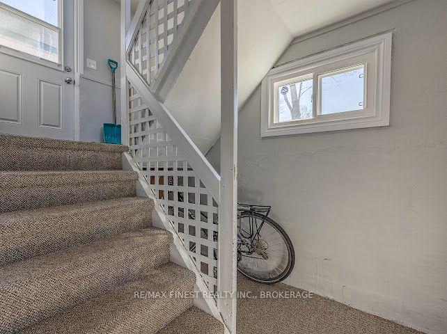 Photo 14 of 80 Thomas Street, Kingston, East of Sir John A. Blvd — HOMEH
