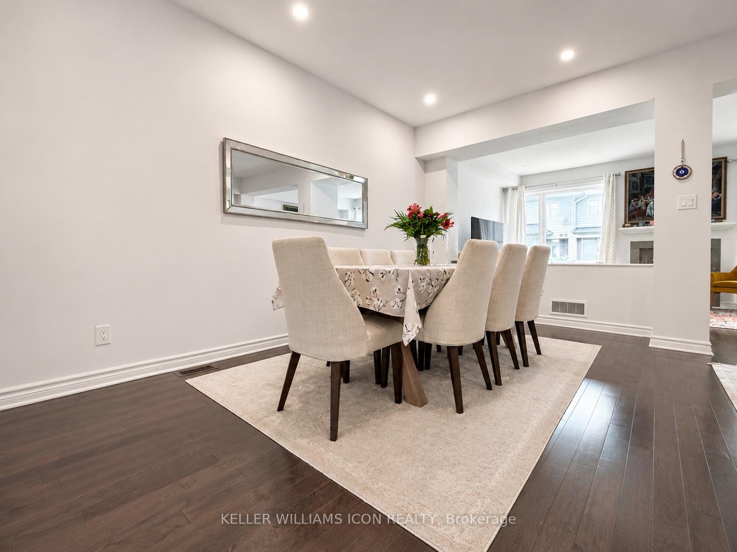 Photo 6 of 754 Borbridge Avenue, Ottawa, Riverside South/Gloucester Glen — HOMEH