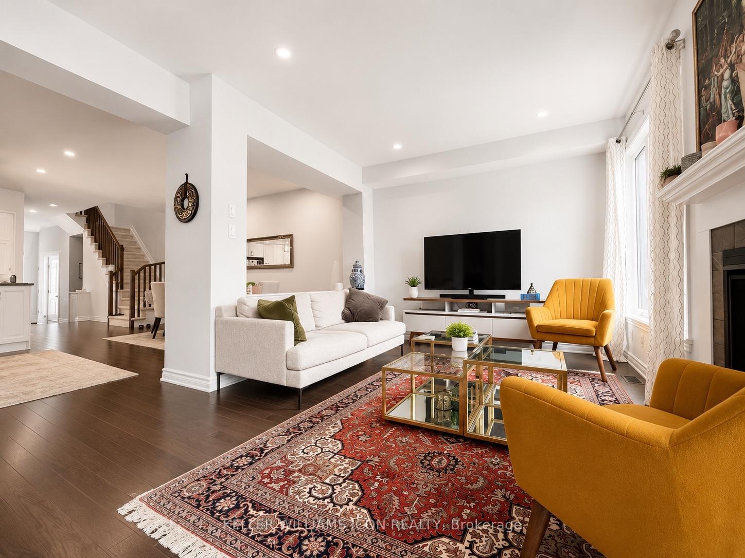 Photo 9 of 754 Borbridge Avenue, Ottawa, Riverside South/Gloucester Glen — HOMEH