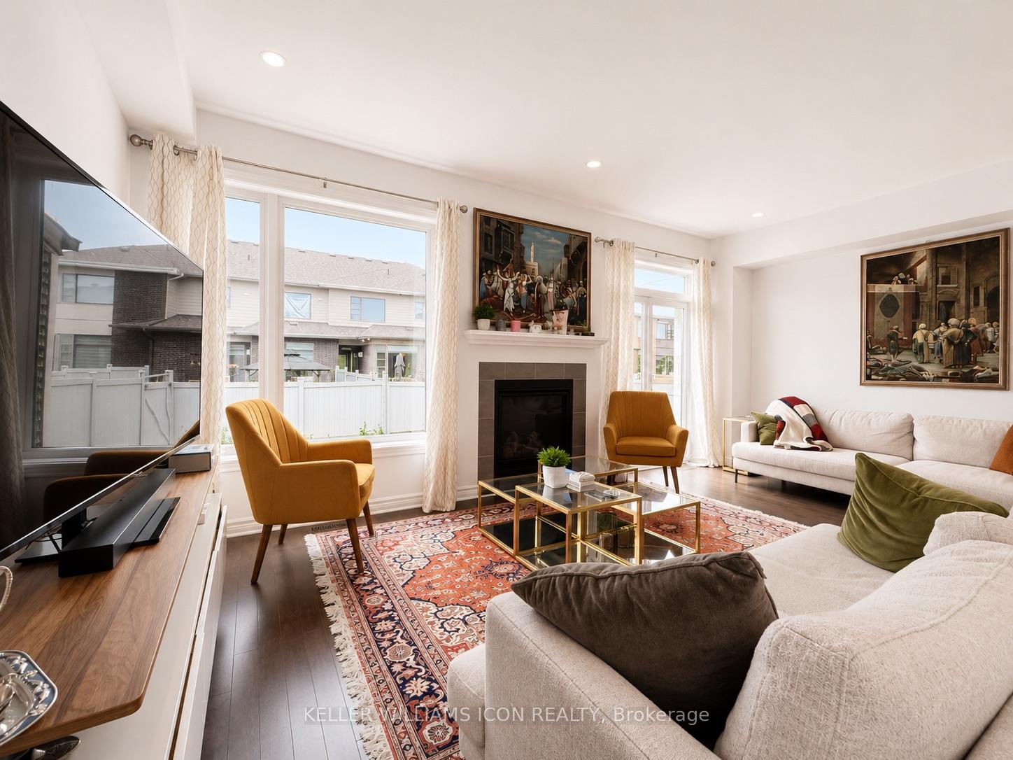Photo 10 of 754 Borbridge Avenue, Ottawa, Riverside South/Gloucester Glen — HOMEH