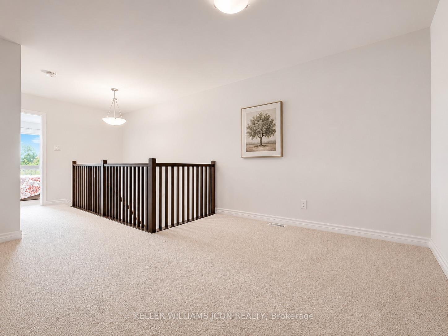 Photo 11 of 754 Borbridge Avenue, Ottawa, Riverside South/Gloucester Glen — HOMEH