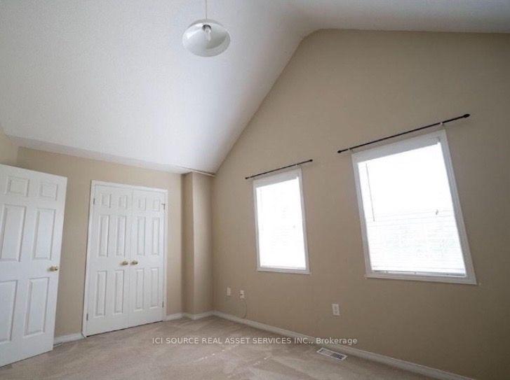 Photo 9 of Unit 31, 4200 Kilmer Drive, Burlington, Tansley — HOMEH