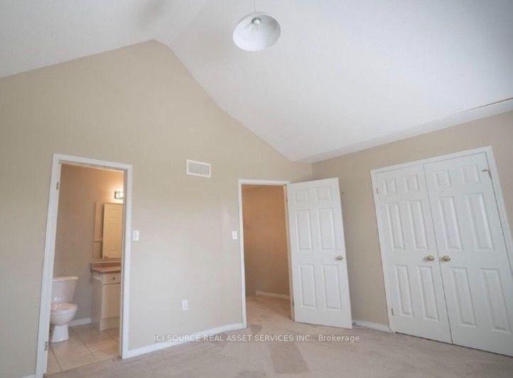 Photo 10 of Unit 31, 4200 Kilmer Drive, Burlington, Tansley — HOMEH