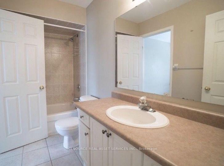 Photo 12 of Unit 31, 4200 Kilmer Drive, Burlington, Tansley — HOMEH