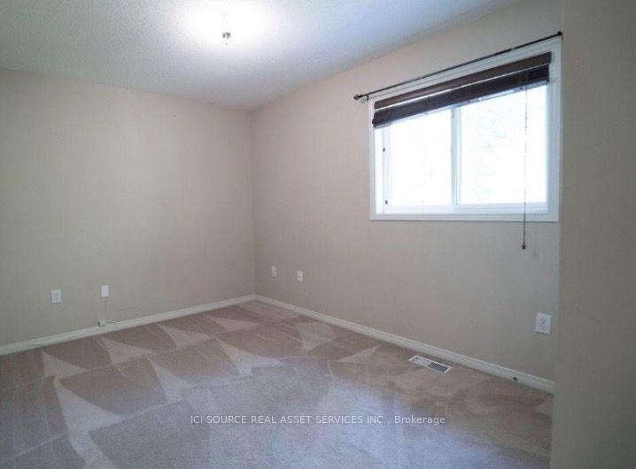 Photo 15 of Unit 31, 4200 Kilmer Drive, Burlington, Tansley — HOMEH