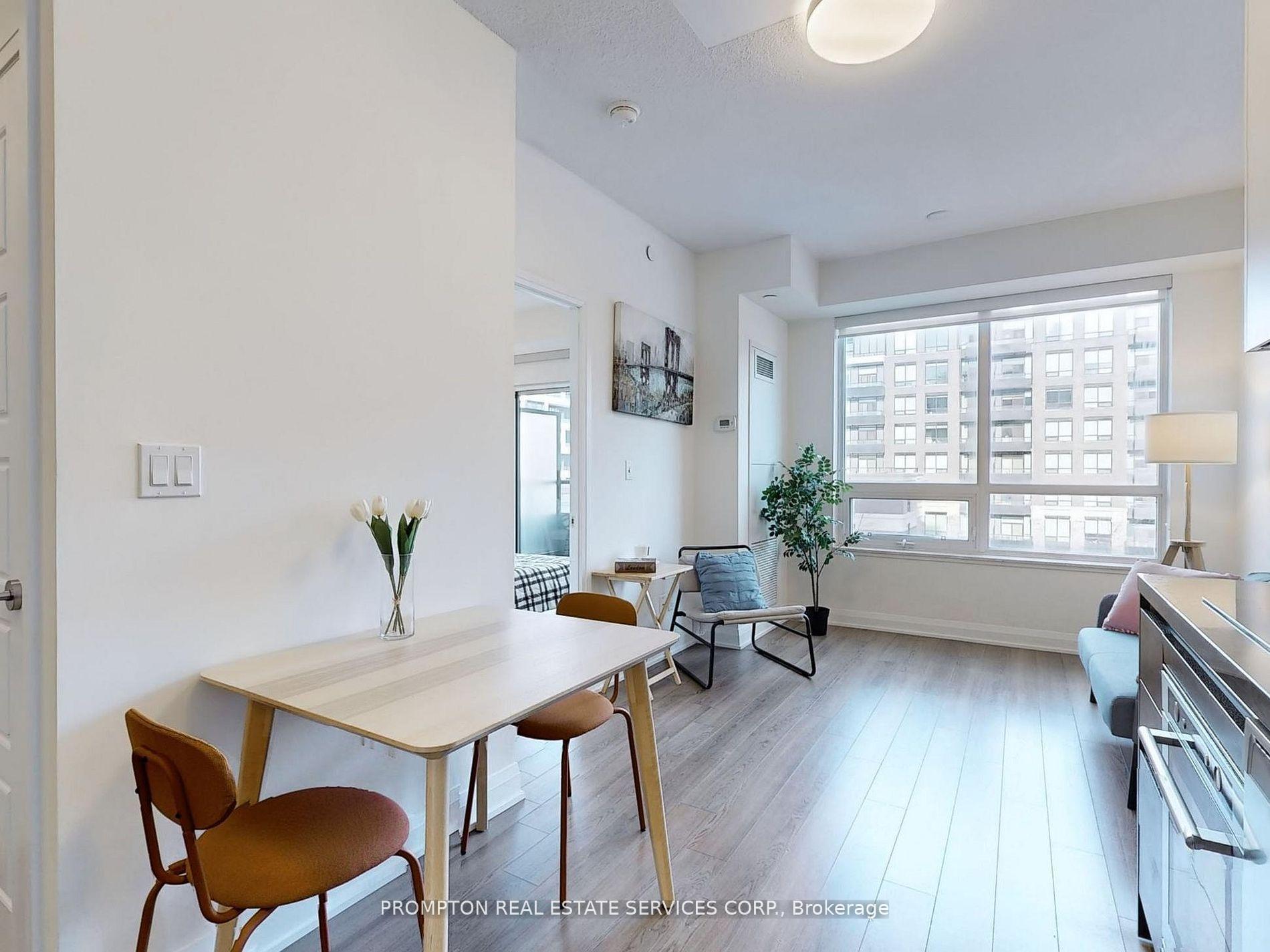 Photo 5 of Unit 528, 15 Water Walk Drive, Markham, Unionville — HOMEH