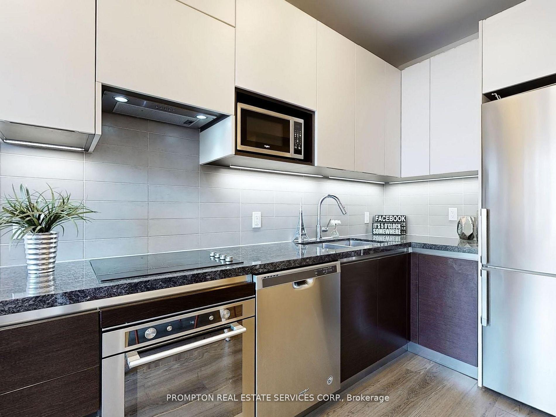 Photo 10 of Unit 528, 15 Water Walk Drive, Markham, Unionville — HOMEH
