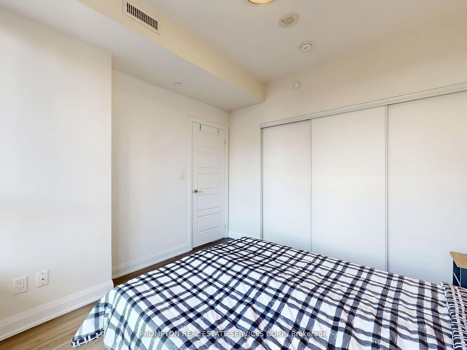 Photo 13 of Unit 528, 15 Water Walk Drive, Markham, Unionville — HOMEH