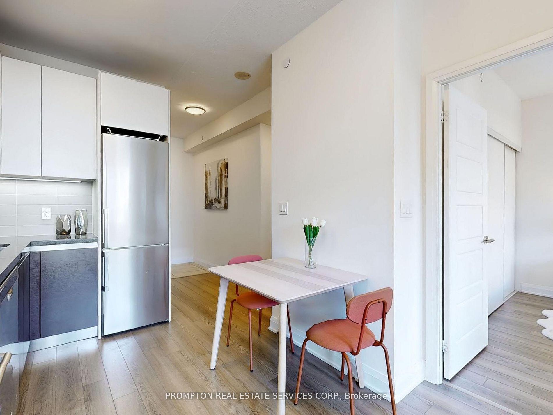 Photo 15 of Unit 528, 15 Water Walk Drive, Markham, Unionville — HOMEH