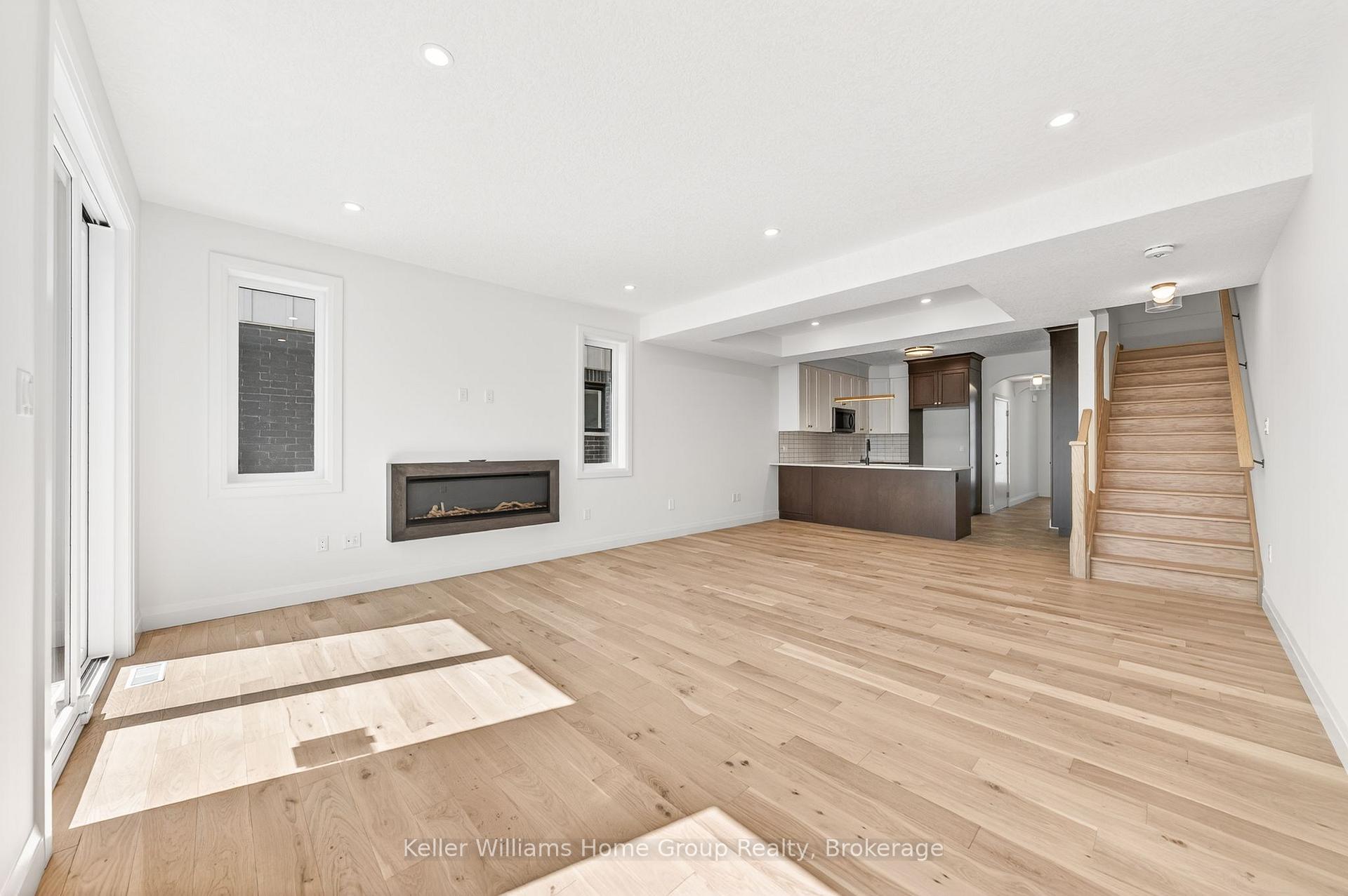 Photo 18 of 27 Halls Drive, Centre Wellington, Elora/Salem — HOMEH