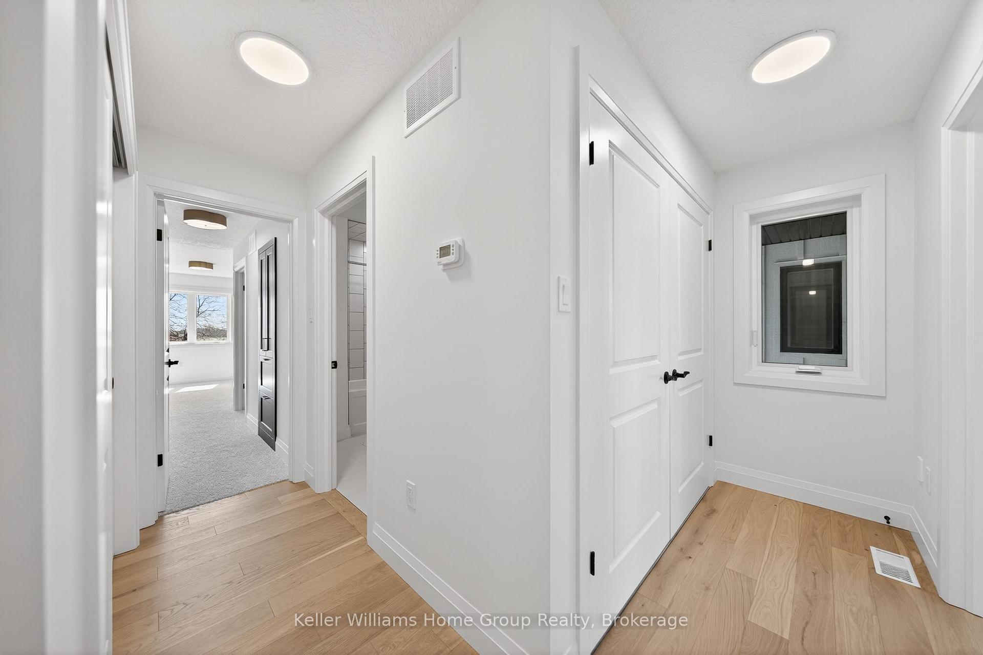 Photo 21 of 27 Halls Drive, Centre Wellington, Elora/Salem — HOMEH