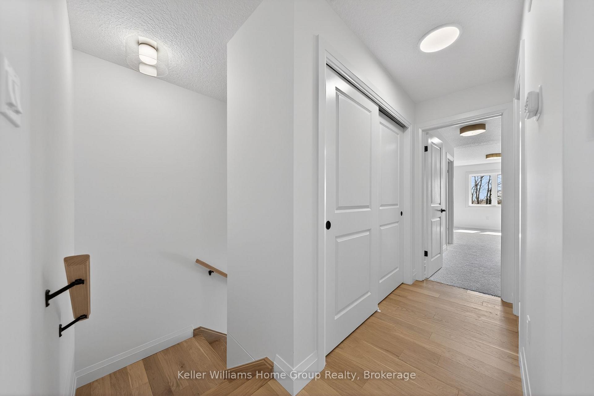 Photo 22 of 27 Halls Drive, Centre Wellington, Elora/Salem — HOMEH