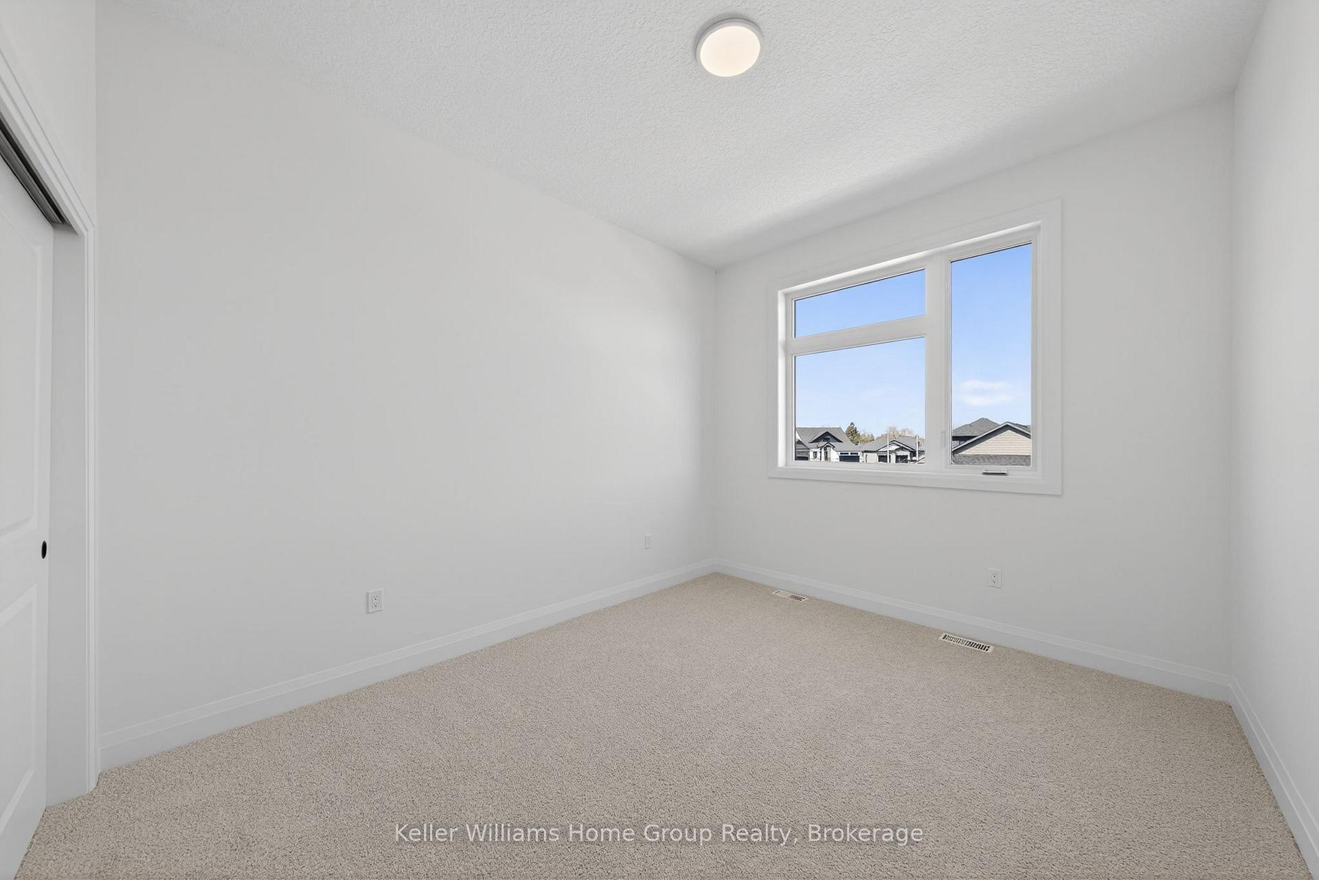 Photo 32 of 27 Halls Drive, Centre Wellington, Elora/Salem — HOMEH
