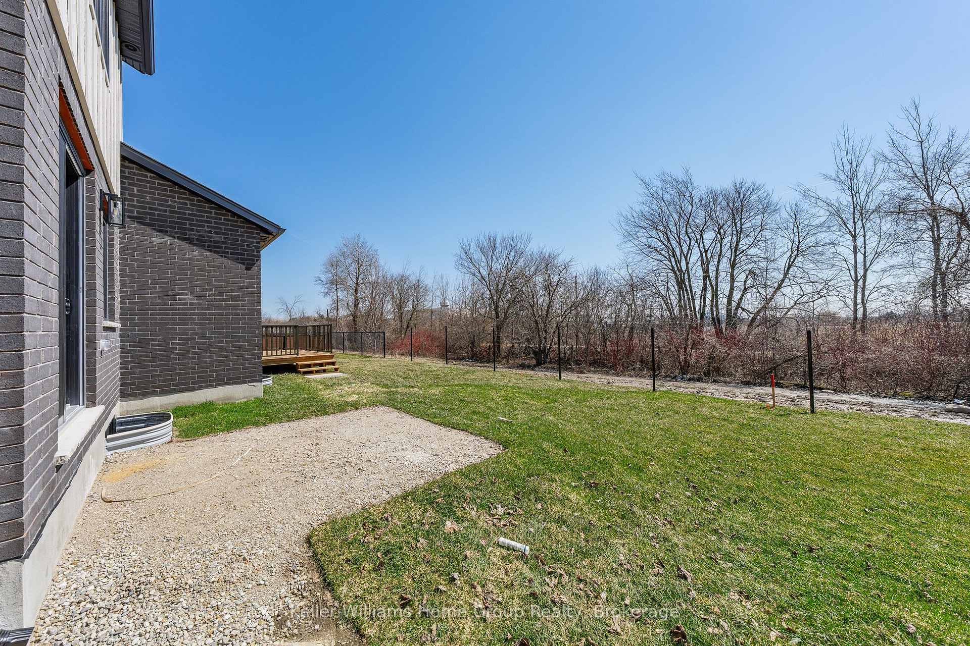 Photo 49 of 27 Halls Drive, Centre Wellington, Elora/Salem — HOMEH