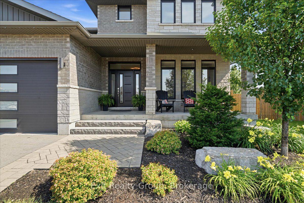 Photo 3 of 48 Hummingbird Drive, Belleville, Thurlow Ward — HOMEH