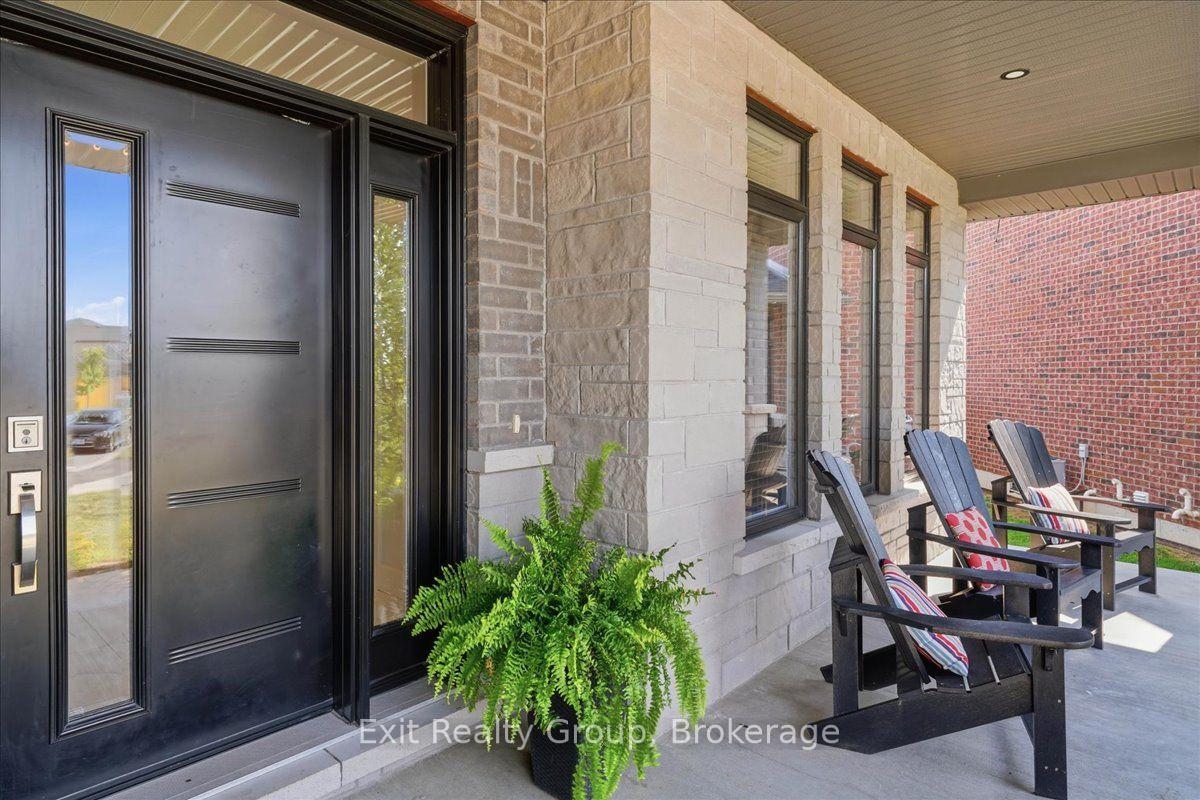 Photo 4 of 48 Hummingbird Drive, Belleville, Thurlow Ward — HOMEH