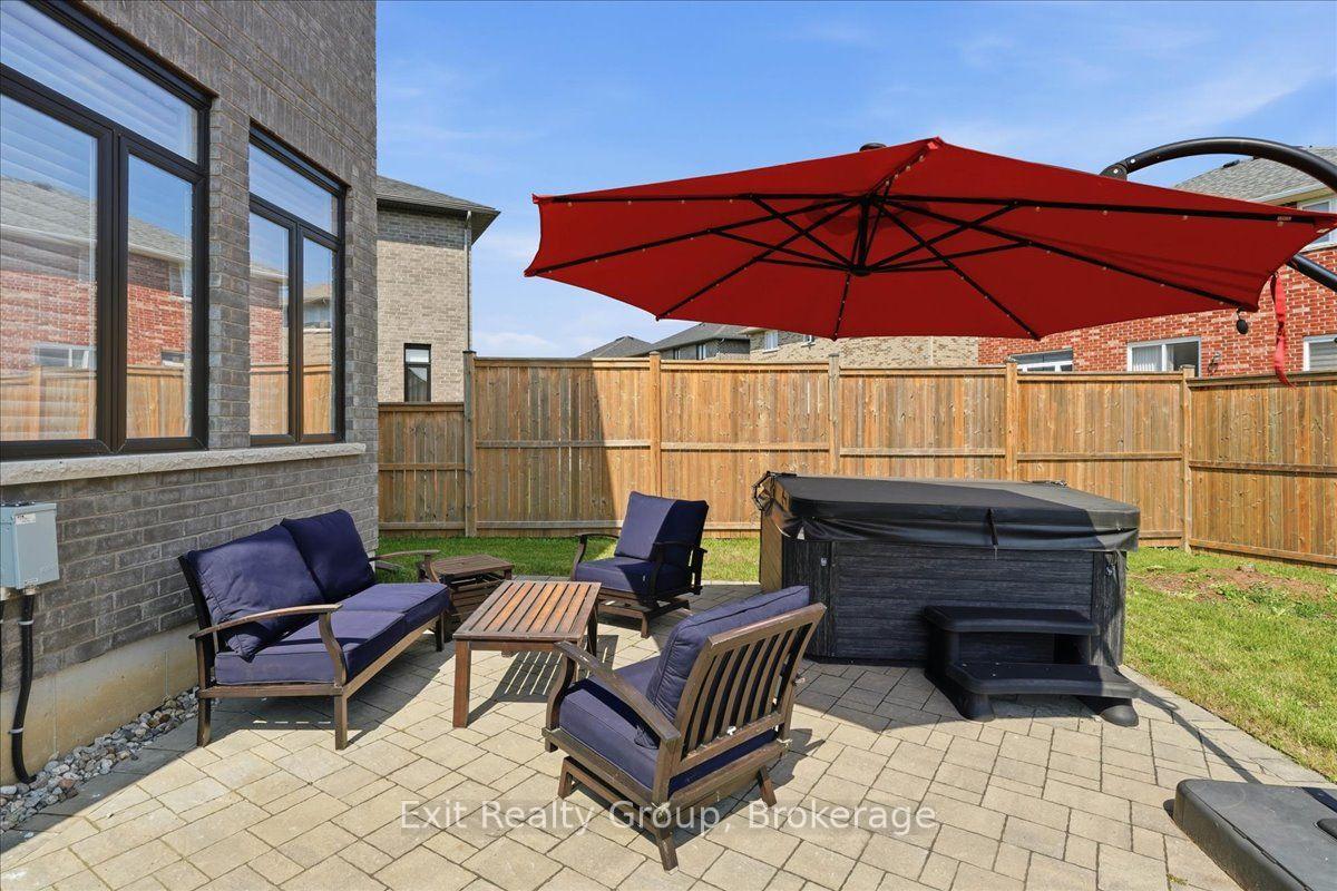 Photo 43 of 48 Hummingbird Drive, Belleville, Thurlow Ward — HOMEH