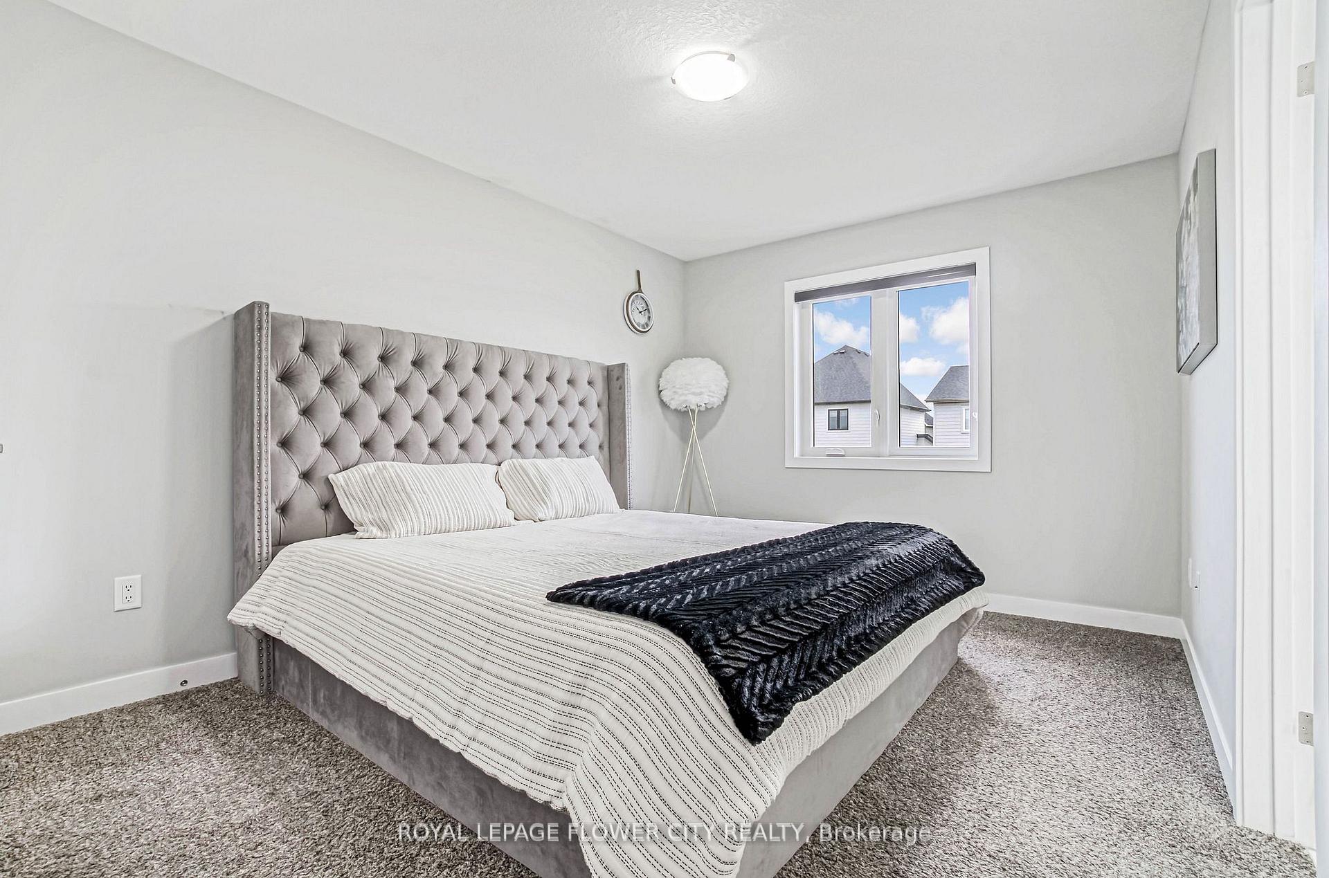Photo 13 of 1266 Twilite Boulevard, London, North S — HOMEH
