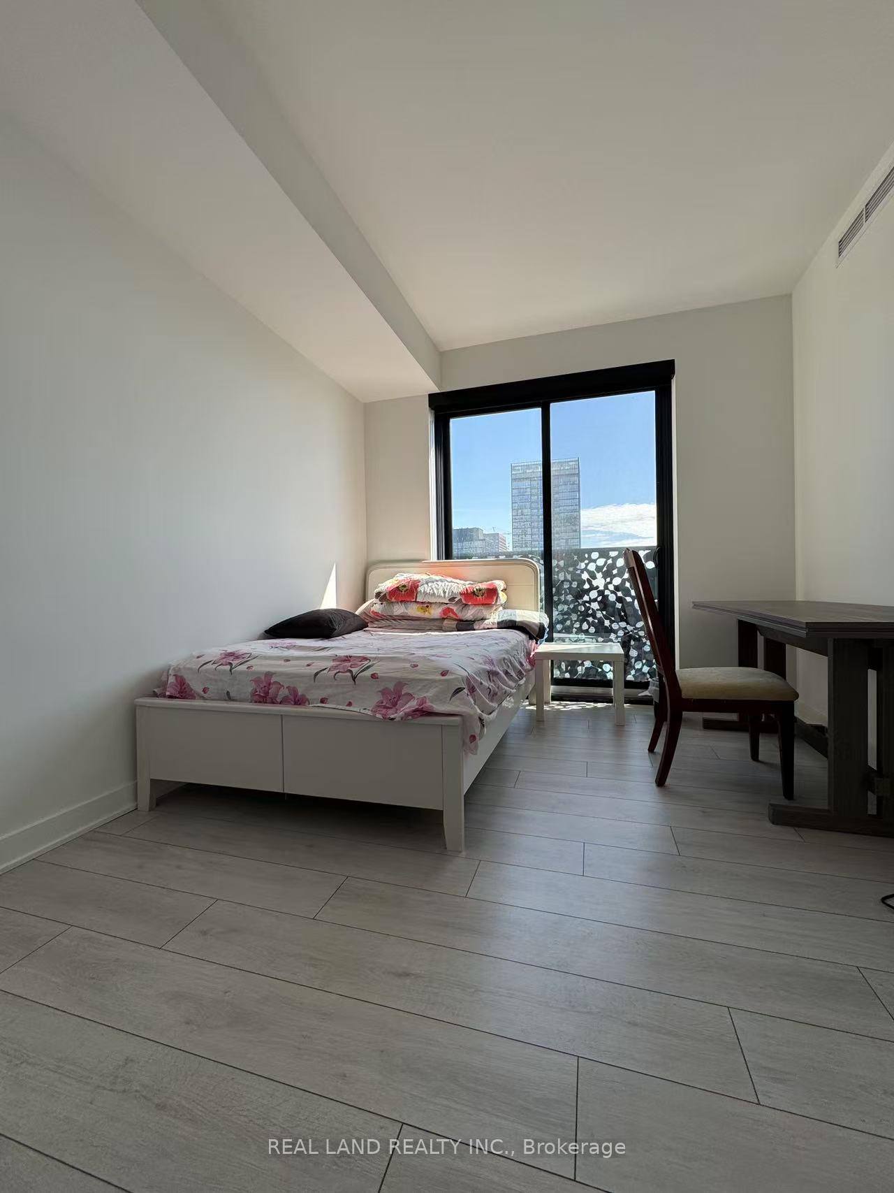 Photo 4 of Unit 3403, 55 Charles Street E, Toronto, Church-Yonge Corridor — HOMEH