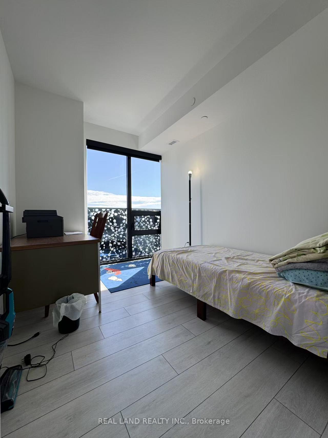 Photo 13 of Unit 3403, 55 Charles Street E, Toronto, Church-Yonge Corridor — HOMEH