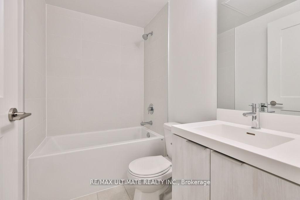 Photo 6 of Unit 515, 8 Widmer Street, Toronto, Waterfront Communities — HOMEH