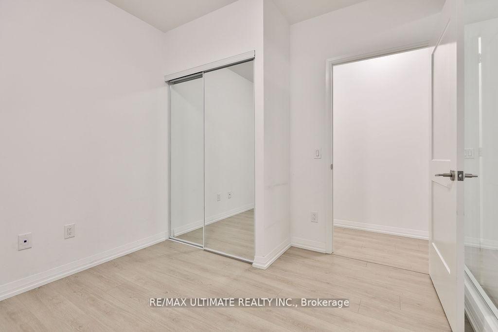 Photo 12 of Unit 515, 8 Widmer Street, Toronto, Waterfront Communities — HOMEH