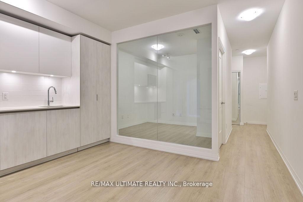 Photo 18 of Unit 515, 8 Widmer Street, Toronto, Waterfront Communities — HOMEH