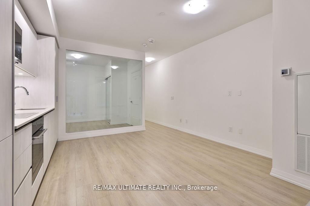 Photo 21 of Unit 515, 8 Widmer Street, Toronto, Waterfront Communities — HOMEH