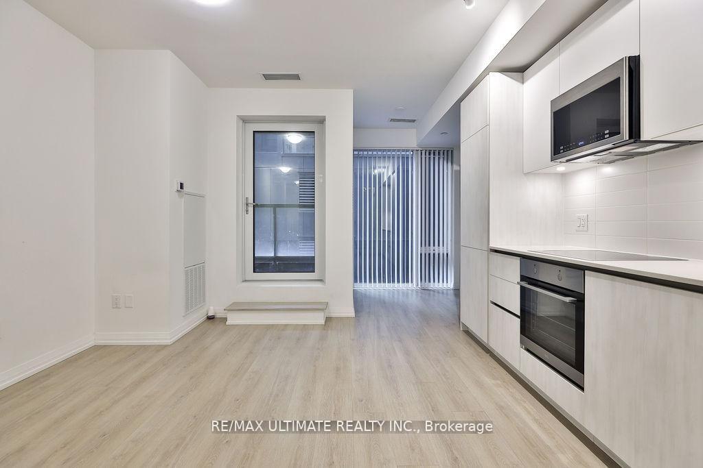 Photo 29 of Unit 515, 8 Widmer Street, Toronto, Waterfront Communities — HOMEH