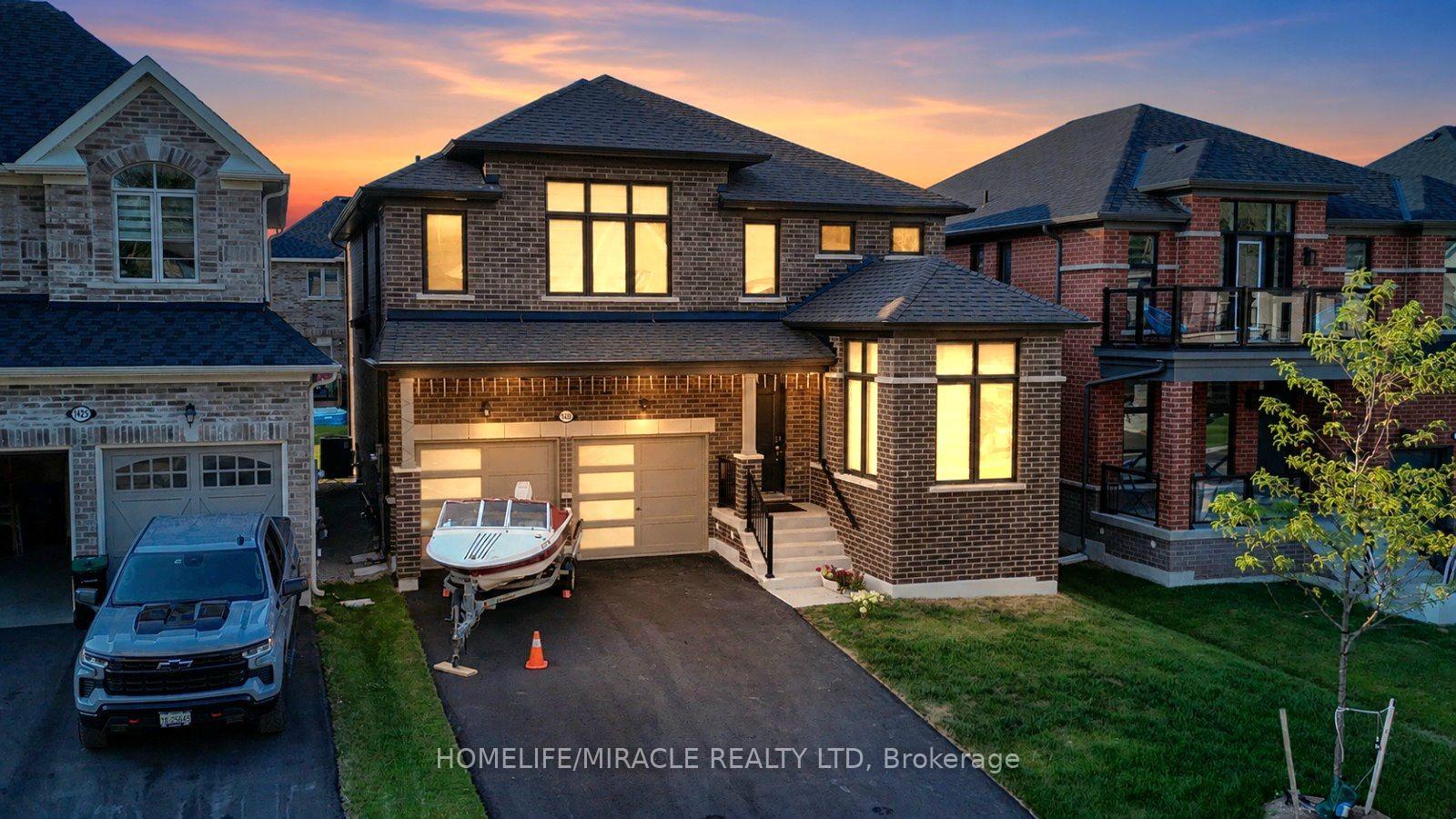 Photo 3 of 1429 Davis Loop, Innisfil, Lefroy — HOMEH