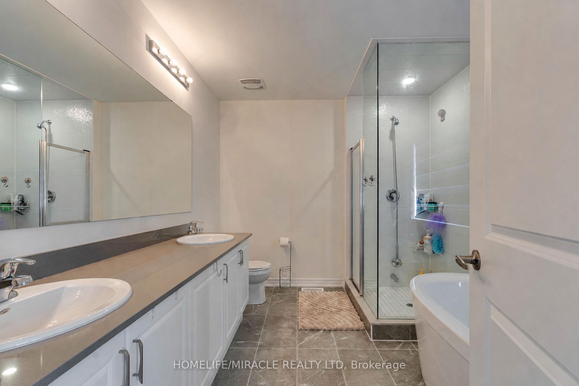 Photo 19 of 1429 Davis Loop, Innisfil, Lefroy — HOMEH