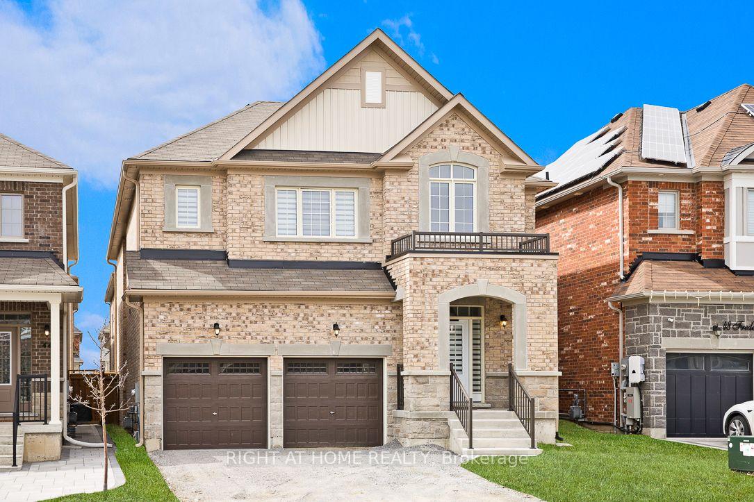 Photo 1 of 46 Frederick Taylor Way, East Gwillimbury, Mt Albert — HOMEH