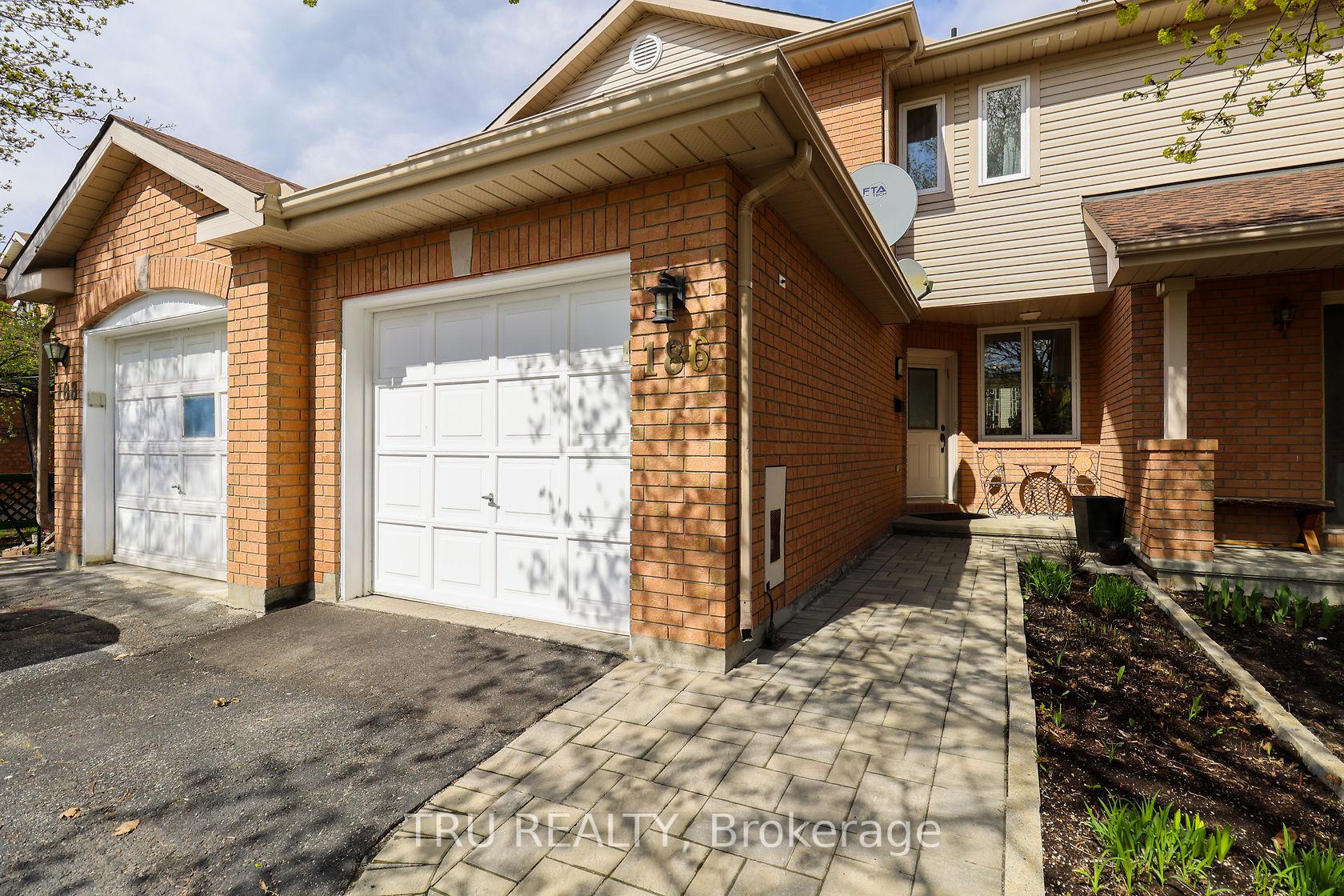 Photo 3 of 186 Daventry Crescent, Ottawa, Barrhaven - Longfields — HOMEH