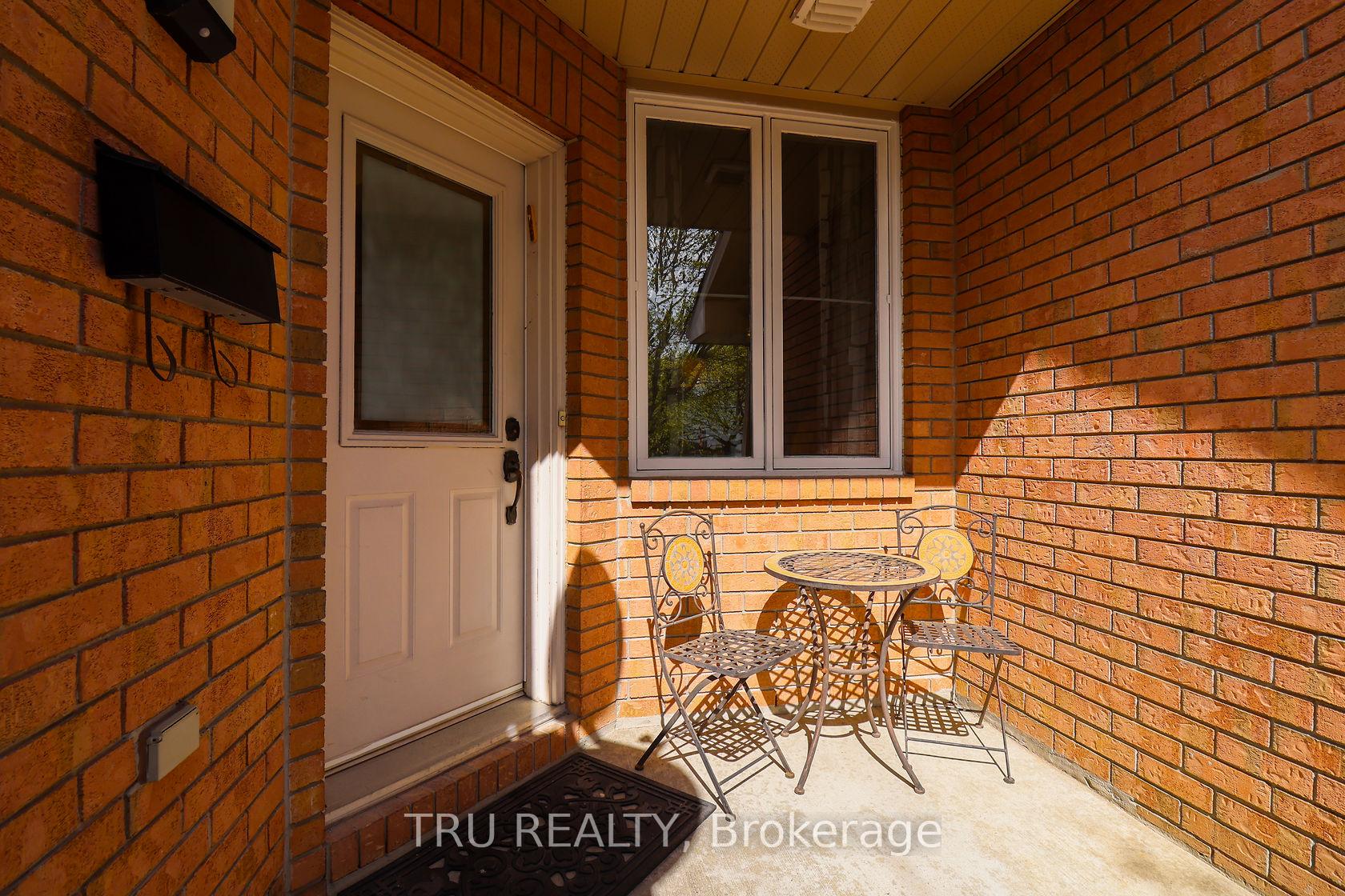 Photo 4 of 186 Daventry Crescent, Ottawa, Barrhaven - Longfields — HOMEH