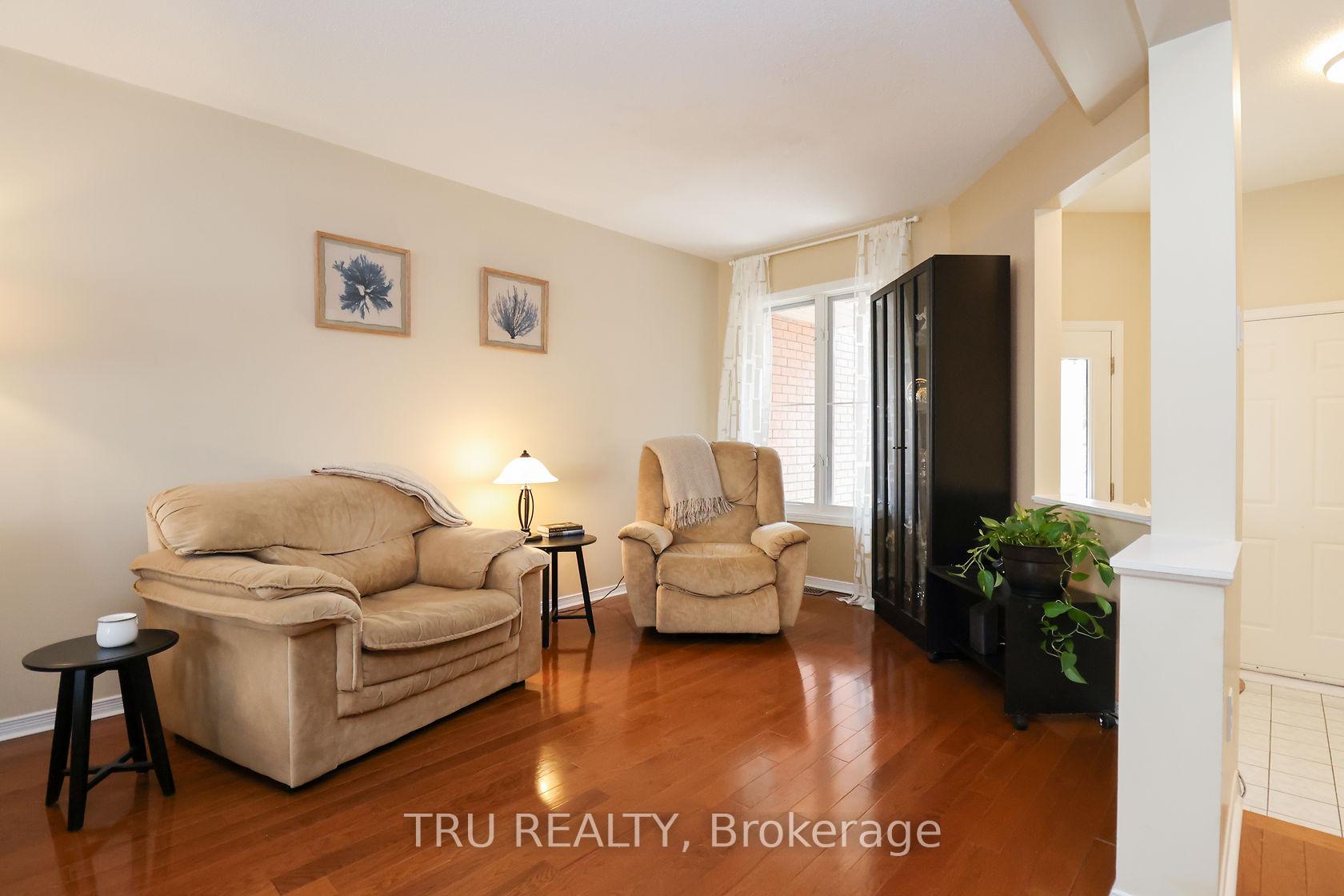 Photo 8 of 186 Daventry Crescent, Ottawa, Barrhaven - Longfields — HOMEH