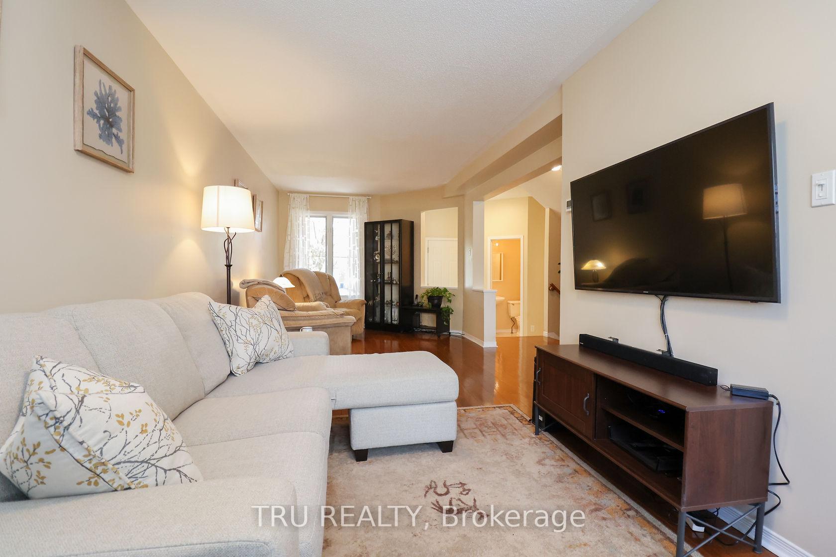 Photo 12 of 186 Daventry Crescent, Ottawa, Barrhaven - Longfields — HOMEH