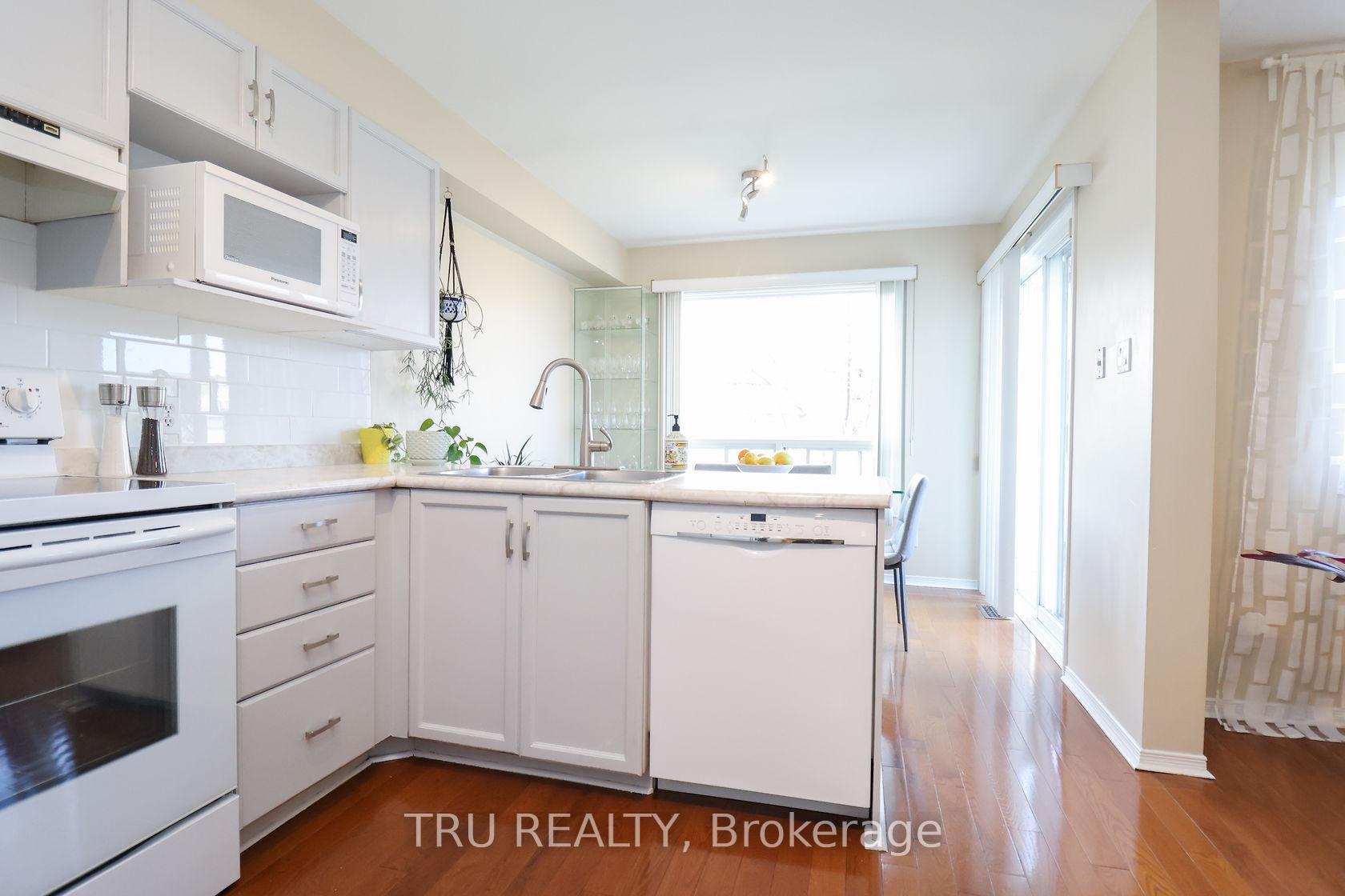Photo 15 of 186 Daventry Crescent, Ottawa, Barrhaven - Longfields — HOMEH