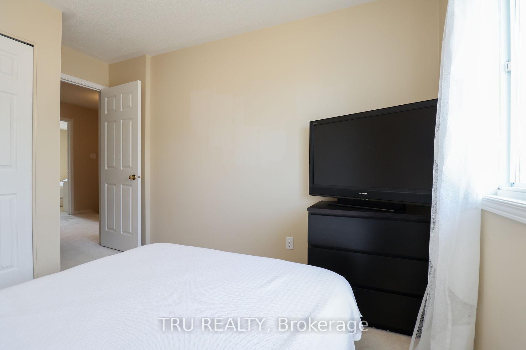 Photo 29 of 186 Daventry Crescent, Ottawa, Barrhaven - Longfields — HOMEH