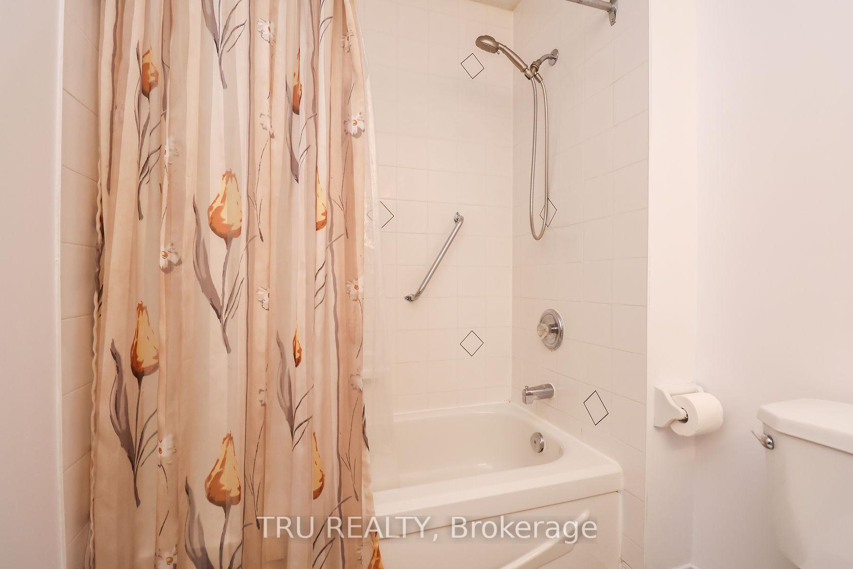 Photo 33 of 186 Daventry Crescent, Ottawa, Barrhaven - Longfields — HOMEH