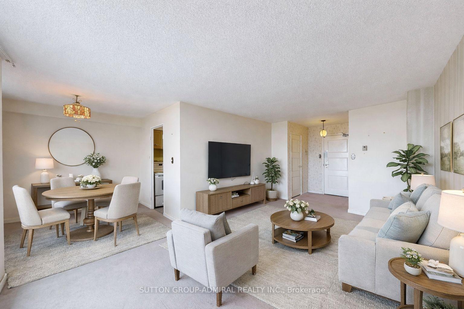 Photo 6 of Unit 1011, 80 Inverlochy Boulevard, Markham, Royal Orchard — HOMEH