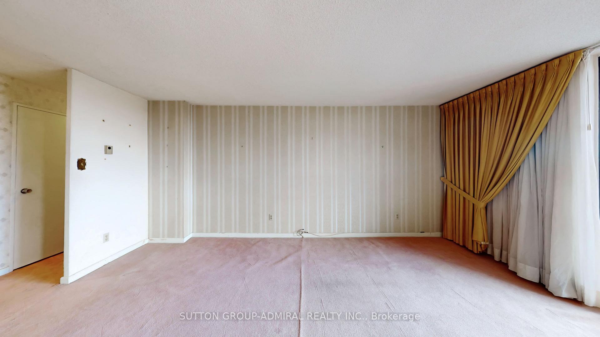 Photo 7 of Unit 1011, 80 Inverlochy Boulevard, Markham, Royal Orchard — HOMEH
