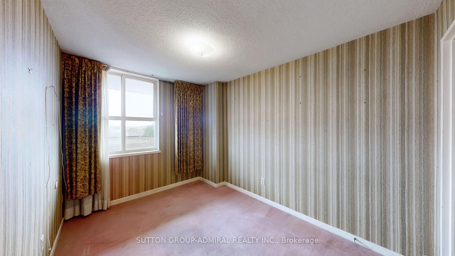 Photo 19 of Unit 1011, 80 Inverlochy Boulevard, Markham, Royal Orchard — HOMEH
