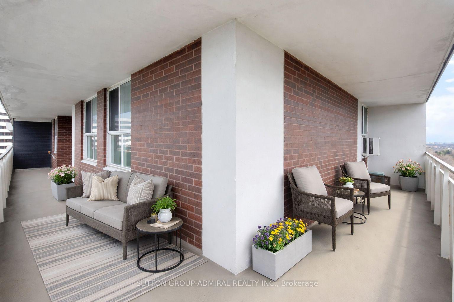 Photo 23 of Unit 1011, 80 Inverlochy Boulevard, Markham, Royal Orchard — HOMEH