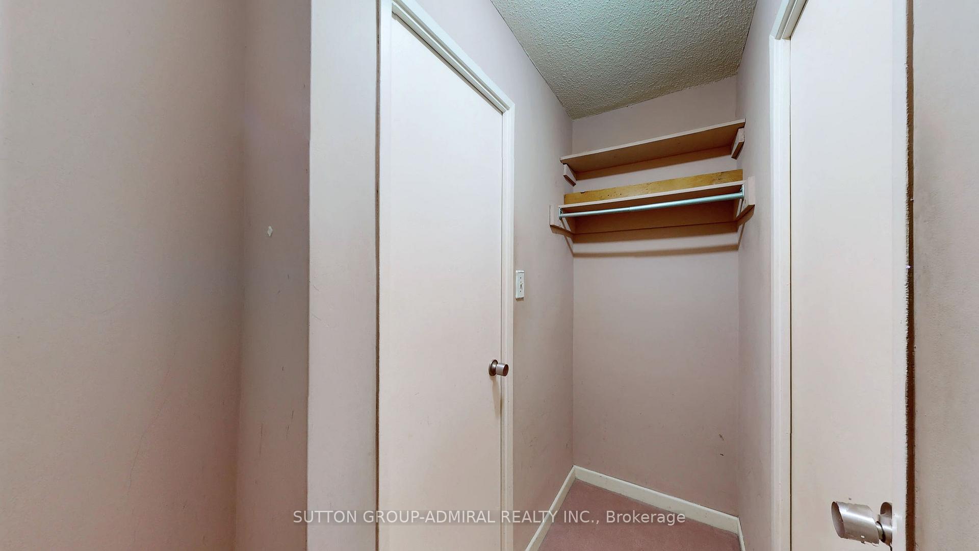 Photo 33 of Unit 1011, 80 Inverlochy Boulevard, Markham, Royal Orchard — HOMEH