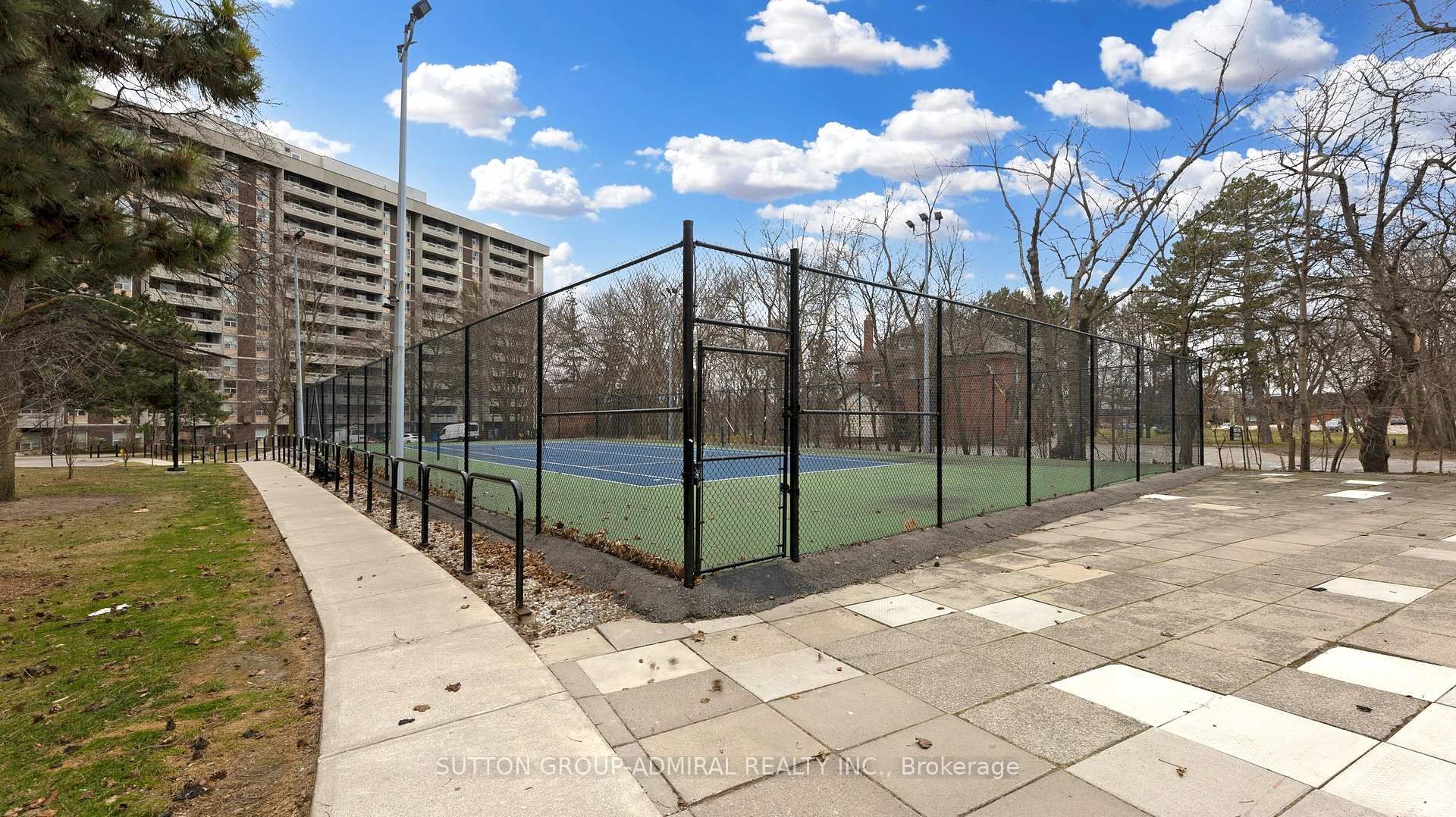 Photo 45 of Unit 1011, 80 Inverlochy Boulevard, Markham, Royal Orchard — HOMEH